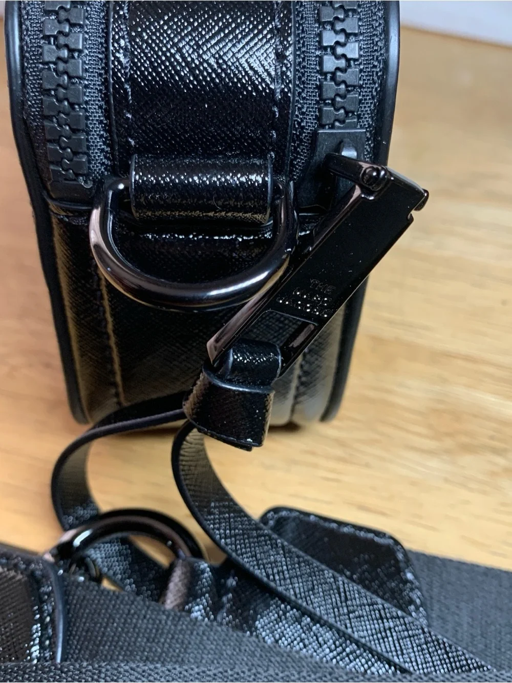 Pre Owned Marc Jacobs Black Saffiano Leather Double-J Crossbody Camera Bag - Picture 8 of 17